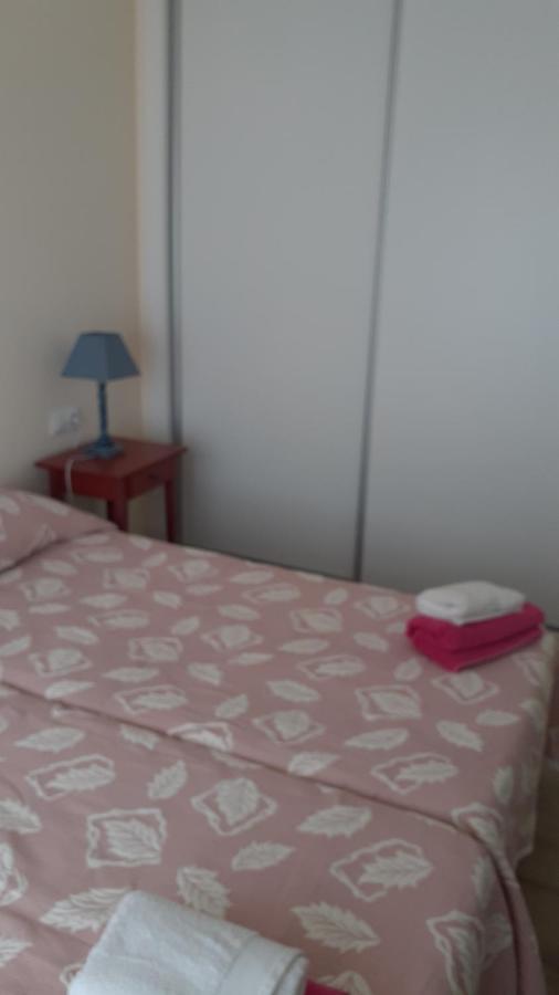 Amplio Piso Al Lado De La Playa En Nerja Apartment Bagian luar foto