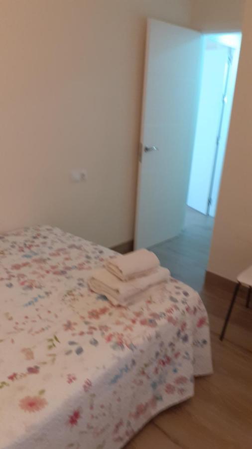 Amplio Piso Al Lado De La Playa En Nerja Apartment Bagian luar foto